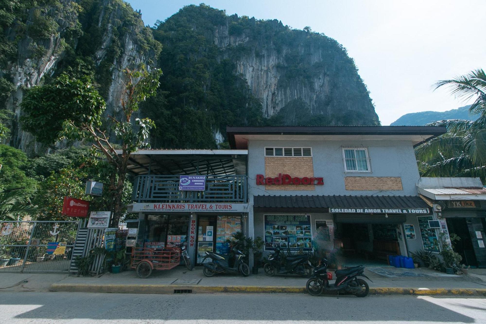 Reddoorz At Bunakidz Lodge El Nido Palawan Exterior photo