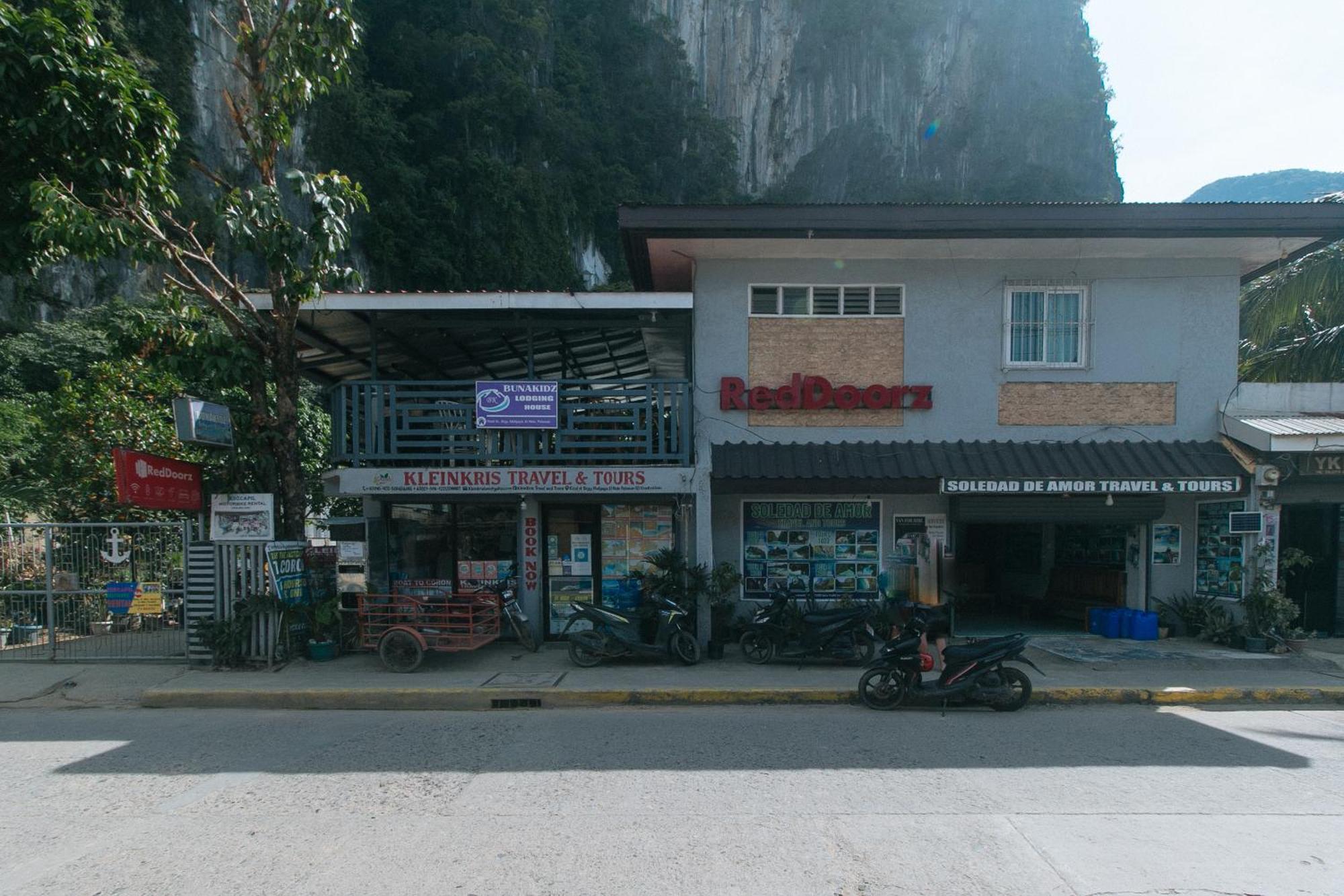 Reddoorz At Bunakidz Lodge El Nido Palawan Exterior photo